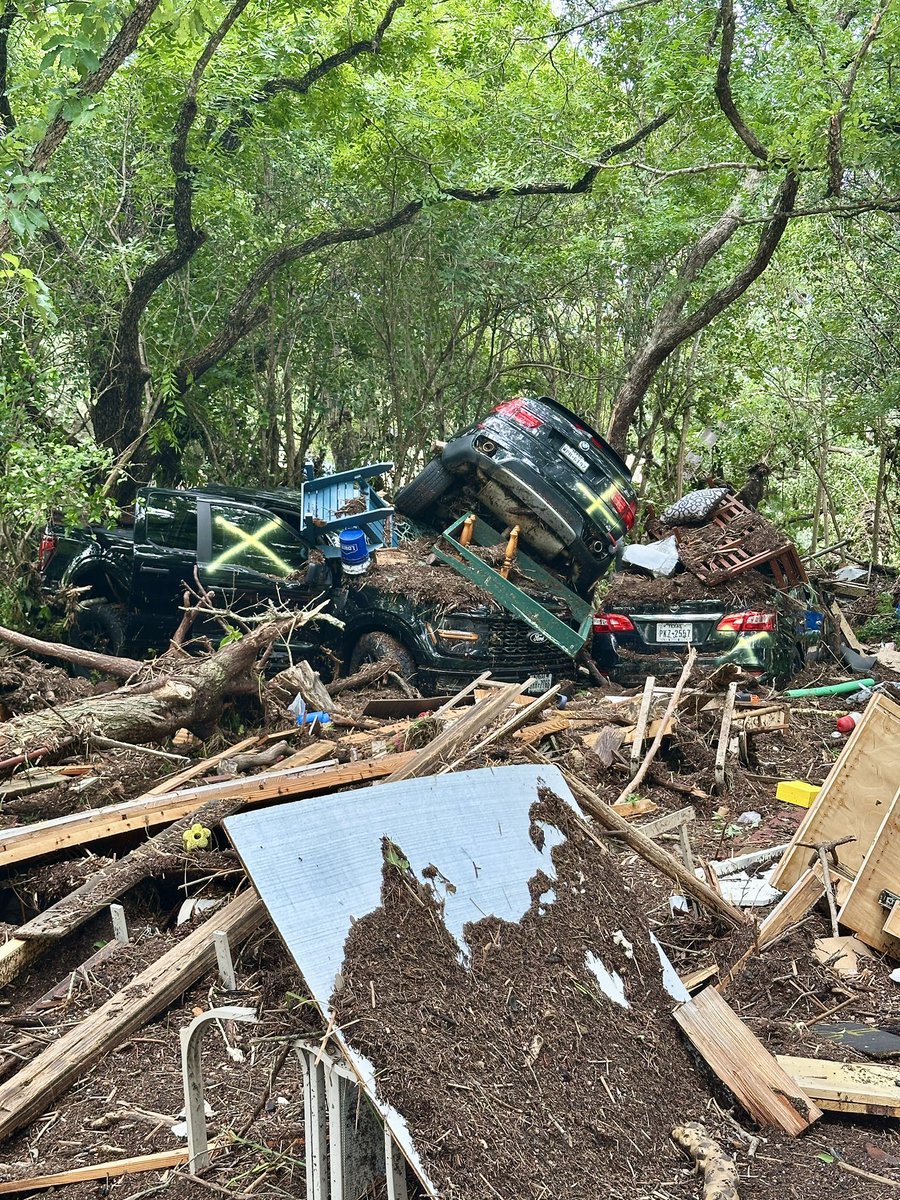 Scenes from Hunt, TX. Devastation.. stories of survival.. and search for the missing. Our reporting w/ <a href="/JasonAllenLive/">Jason Allen</a> <a href="/CBSEveningNews/">CBS Evening News</a> <a href="/cbssaturday/">CBS Saturday Morning</a> <a href="/FaceTheNation/">Face The Nation</a> <a href="/CBSSunday/">CBS Sunday Morning 🌞</a> <a href="/CBSNews/">CBS News</a> Streaming
