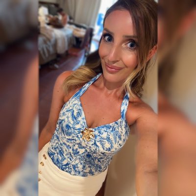 LinziP's tweet image. #NewProfilePic