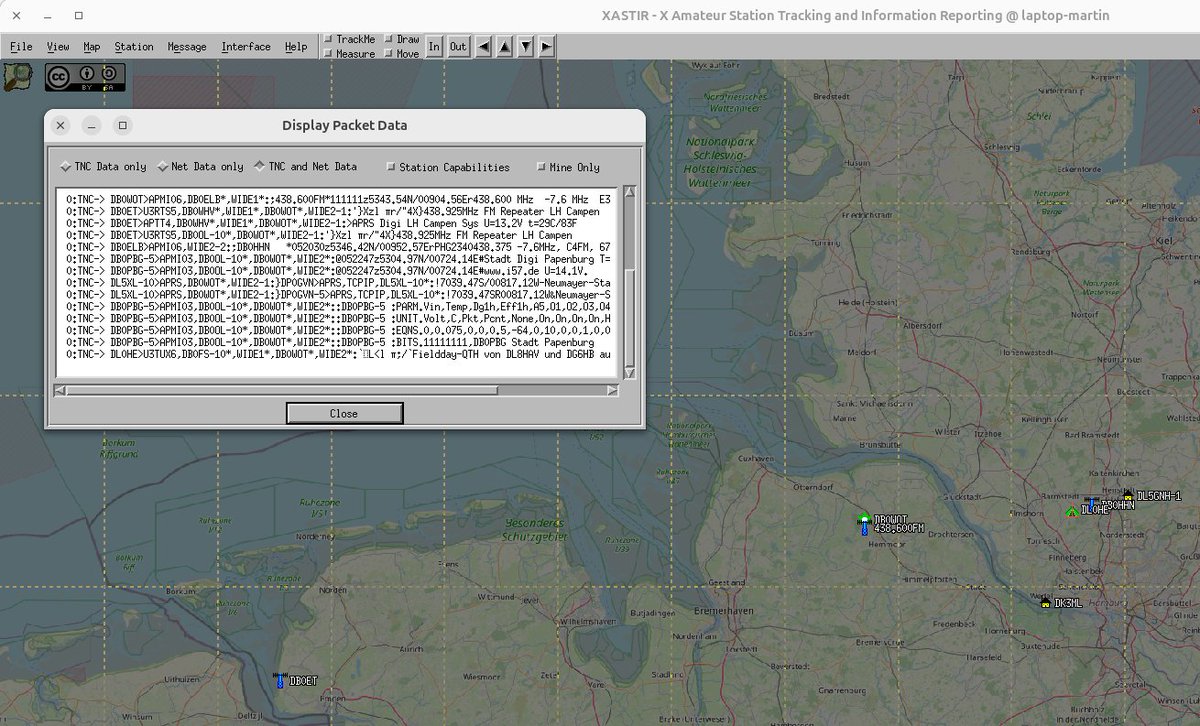Got the good old #Xastir running, connected it to my TH-D74 and monitoring #APRS traffic around Hamburg. 
#hamradio #amateurfunk