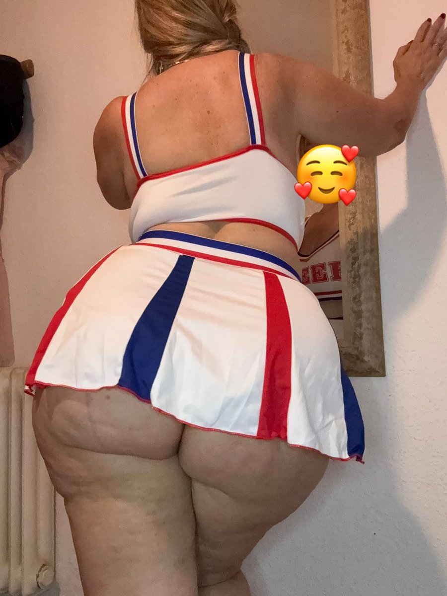 #onlyfans #sexy #curvy #milf #nsfw #fyp #viralpost #hot #mature #sex #lingerie #nsfw #buonanotte #goodnight #bonnenuit #gutenacht #buenasnoches #晚安 #καληνύχτα #goedenacht #спокойнаяночь #buonanotte #godnatt #boanoite #sabadodemorboyprovocación #saturdayvibes #saturdaynight