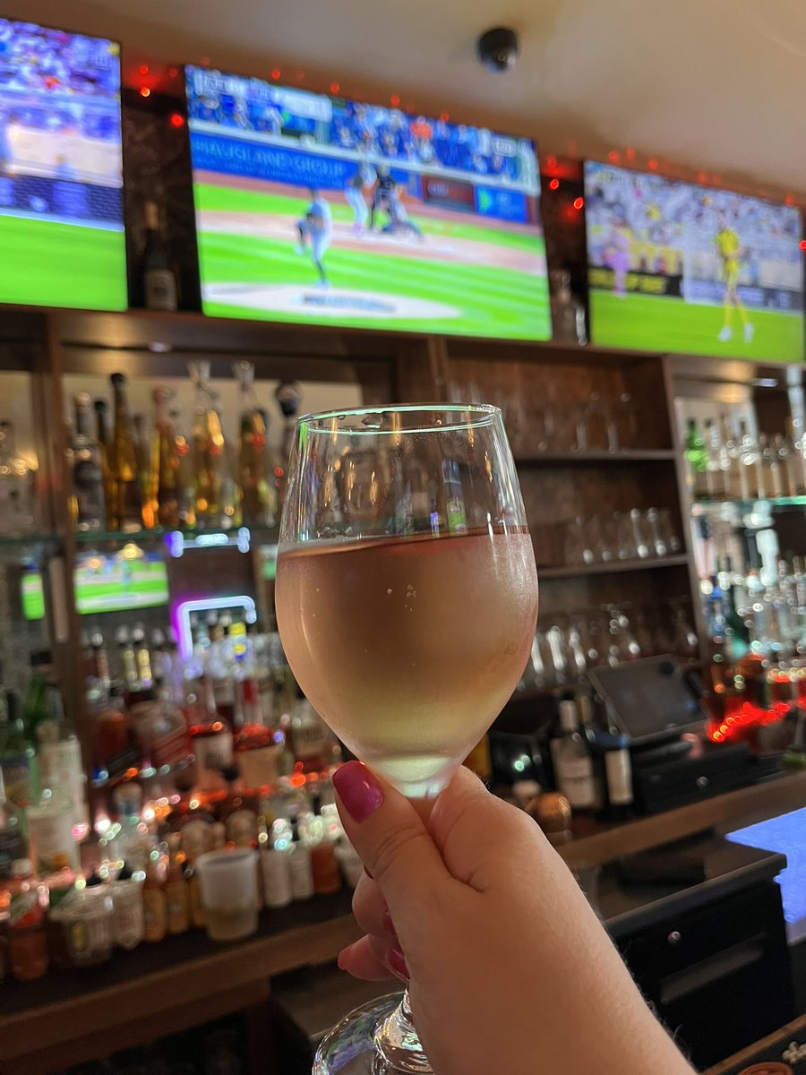 KelKass's tweet image. #LGM #SubwaySeries