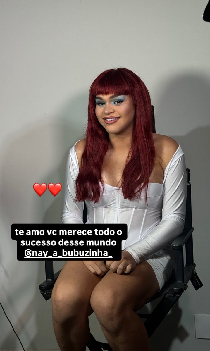 AcervoNay's tweet photo. sugestao da chefe banquete de ex https://t.co/044GlG1QkU