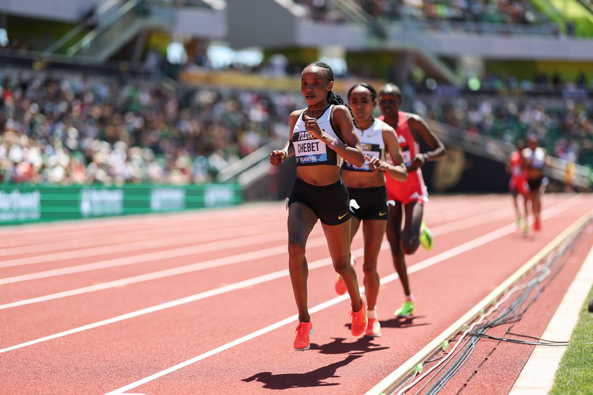 WORLD RECORD 💫

Beatrice Chebet drops the first ever sub-14 minute 5,000m in women's distance running history as she wins in Eugene! 🌍

📷Logan Hannigan-Downs for Diamond League AG

#EugeneDL🇺🇸 #DiamondLeague💎