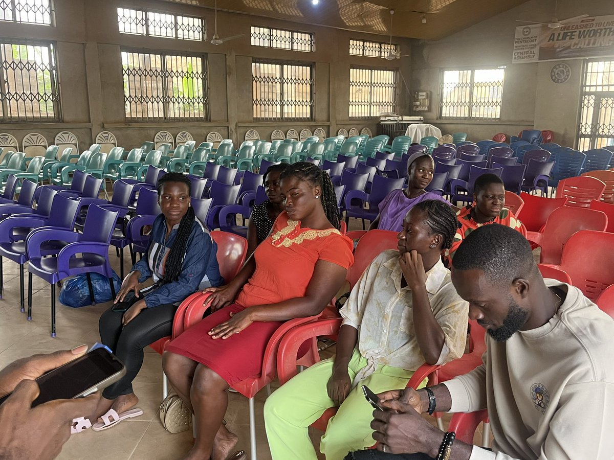 sonacrest's tweet image. We have begun an intensive training program for singers at the Church of Pentecost, Bosore, in the Ashanti Region.

Our goal is to train their singers and also equip young individuals with skills in playing the keyboard and drums.