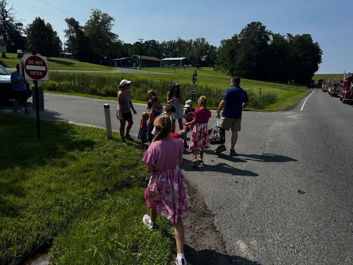 We had a great time at the Lake of the Woods Independence Day Parade! <a href="/JohnReid4VA/">John Reid</a> <a href="/ReevesVA/">Bryce Reeves</a>
