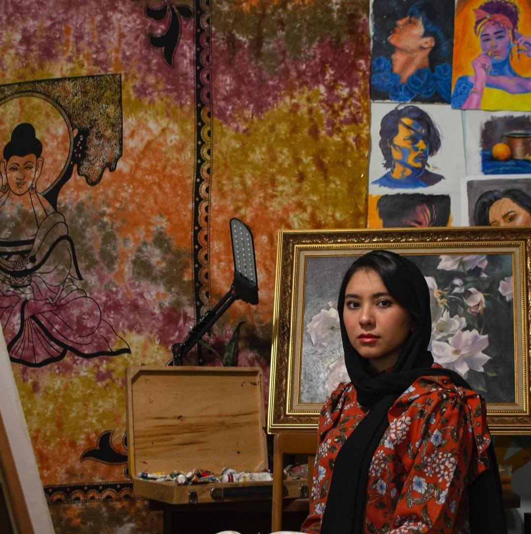 tourajdaryaee's tweet image. Many of the 3.5 million Afghan refugees in Iran are responsible for much contribution to the Iranian society, as poets and builders
افغان های مهاجر سازندگان ایران بودده اند
افغان ها و ایرانیان برادر و خواهر یکدیگر هستند