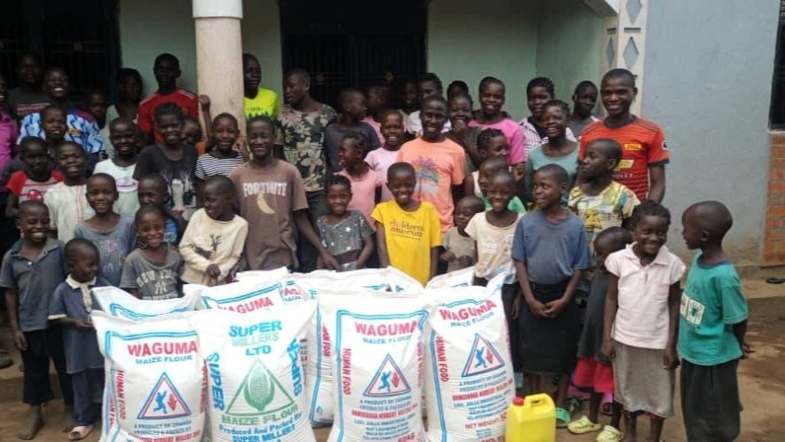 HabsFoundation's tweet image. Many children face tough circumstances, lacking access to basic needs like food, shelter, and education. Let's work together to provide support and care, giving them a chance to grow and thrive. Every small effort counts! #HabsFoundation💜 #LumuliToursAndTravel