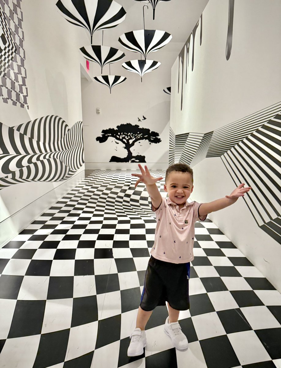 Spent the afternoon at the Mobile Museum of Art with Rio and we had an absolute blast! From a giant yellow duck that made us laugh to building creations with Lego blocks, every corner had something fun to explore. So many cool pieces of art to see together. #RioWilk #DadLife🖼️🎨