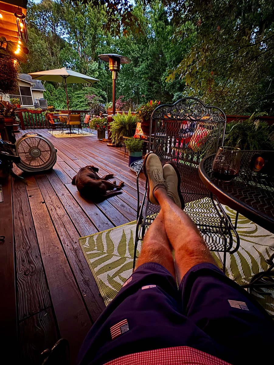 bill_bmcbrayer's tweet image. Relaxing tonight on the deck w/Griffin listening to the music of Stella K Cole thinking of my dad who passed 25 yrs ago today.😢 What a good man he was and an even better role model for me. RIP Pop.❤️