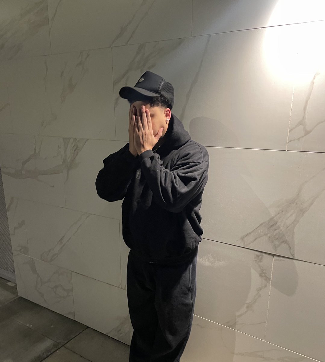 ✰ (@ylbjayyy) on Twitter photo 