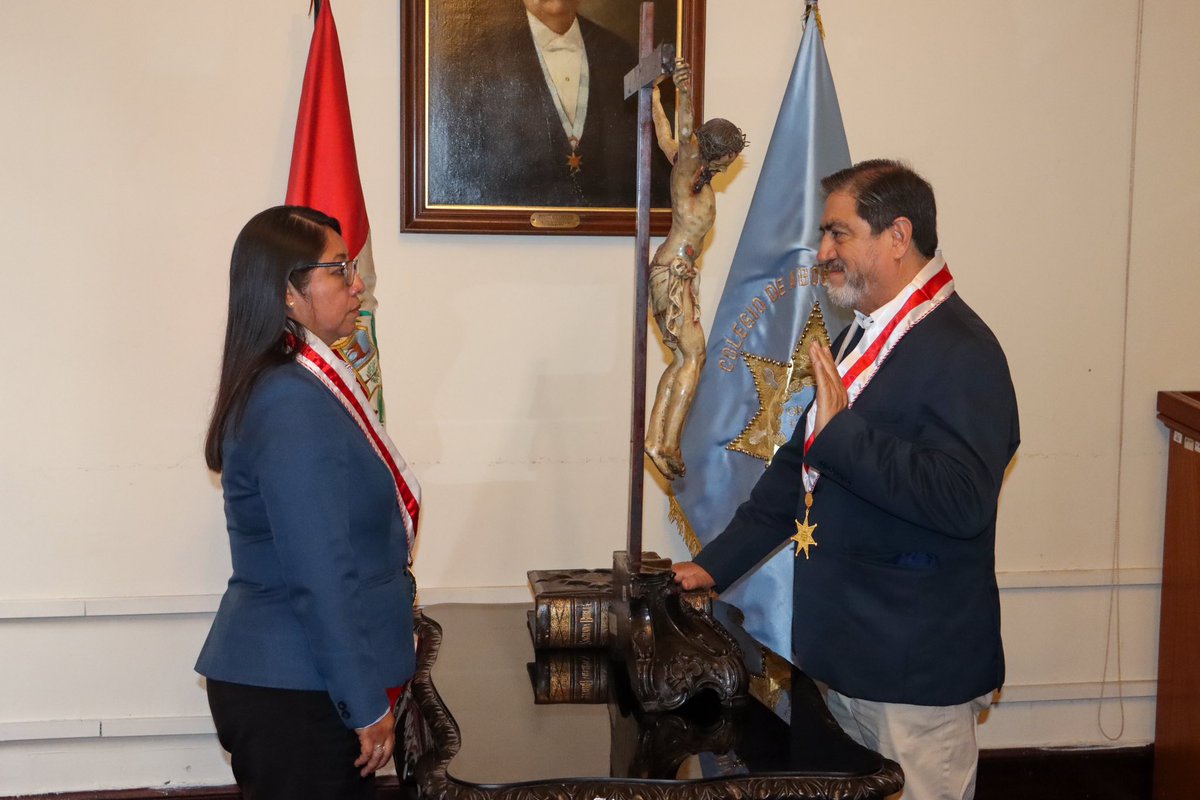 JUDECAP_OFICIAL's tweet image. 🔵🇵🇪 #NotaDePrensa | RAÚL CANELO RABANAL, DECANO DEL CAL, ASUME LA PRESIDENCIA DE LA JUDECAP

➡️Leer nota de prensa: tinyurl.com/36jbt5c7