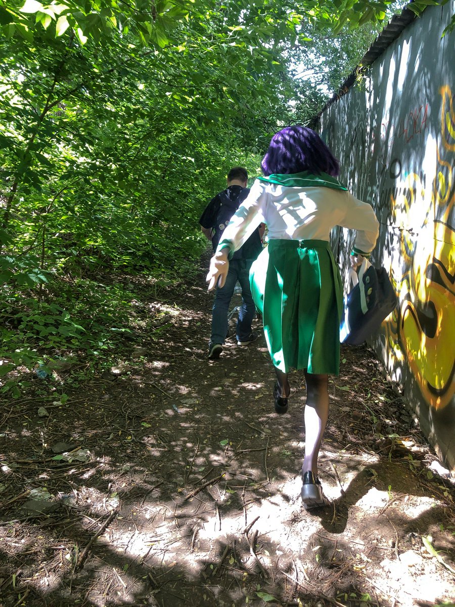 Chances of being chased down by an Utena in the wild are slim but never zero... 

#魔法少女にあこがれて #GushingoverMagicalGirls #kigurumi