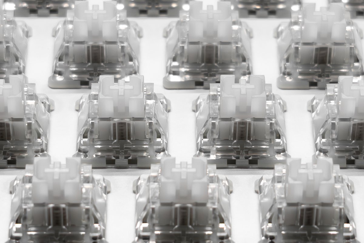 hannasaurusx3's tweet image. Silent switches for the X-ray build 🤫