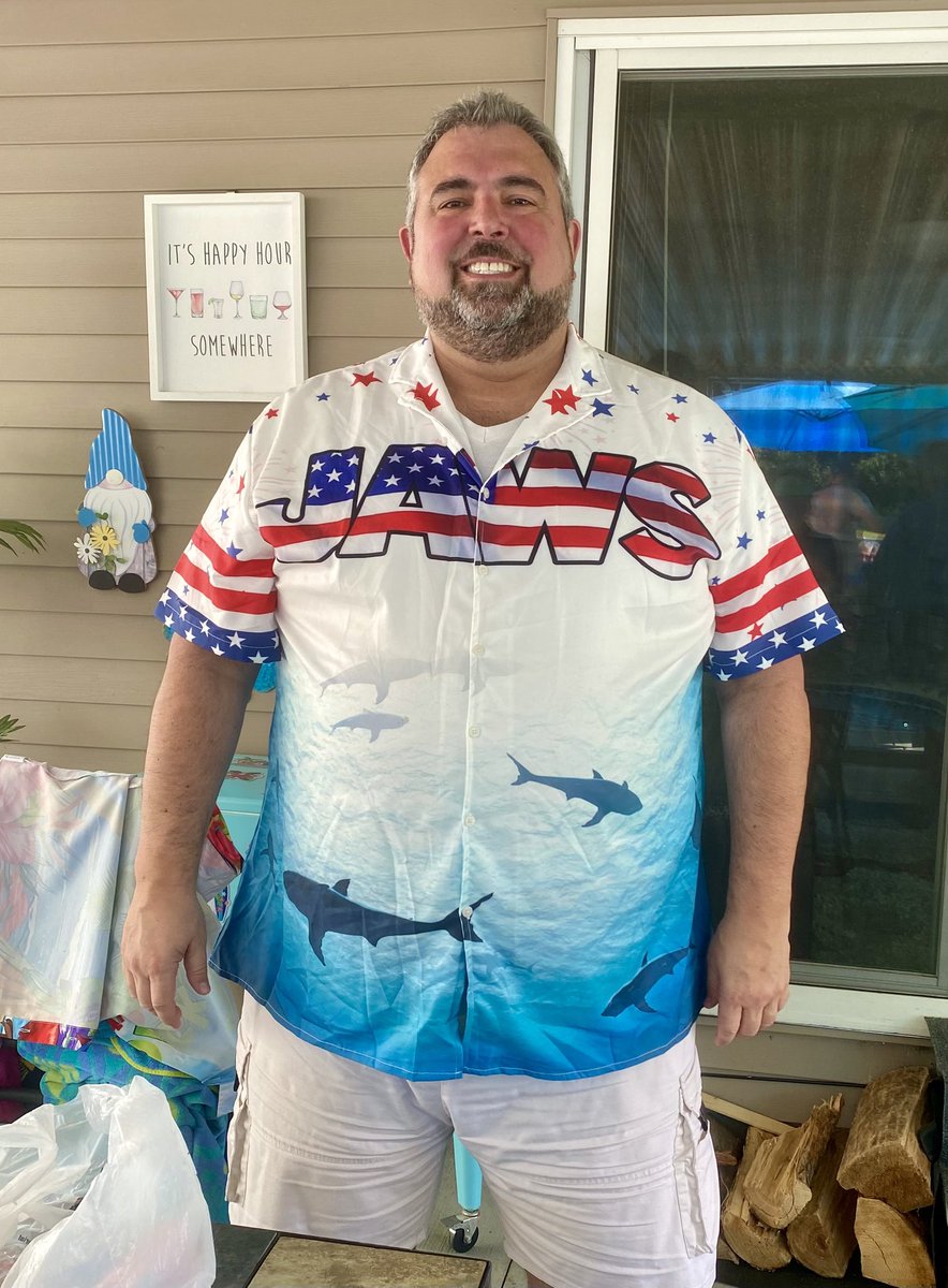 joefortunato's tweet image. We’ve got a panic on our hands on the 5th of July! 😂🦈
#OnceAYearShirt
Purchased from nicegiftstore.net