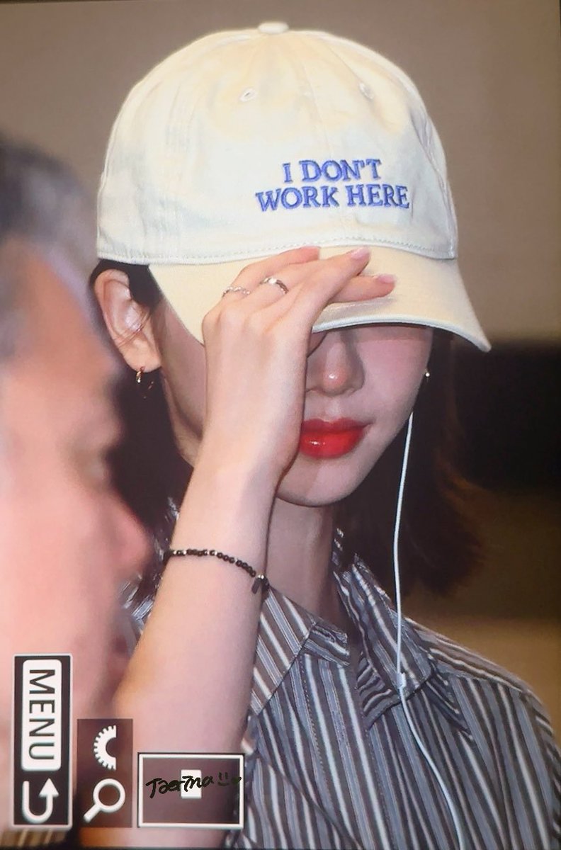 taerina09's tweet image. 250706 김포공항 
#카리나 #에스파 #aespa #Karina