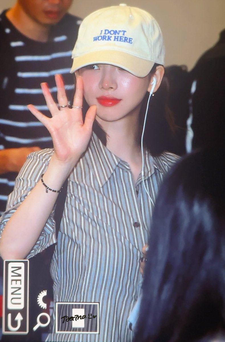 taerina09's tweet image. 250706 김포공항 
#카리나 #에스파 #aespa #Karina