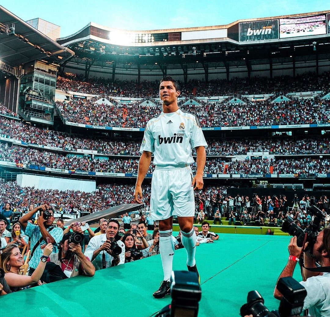 On this day in 2009, Cristiano Ronaldo was presented at Real Madrid.
