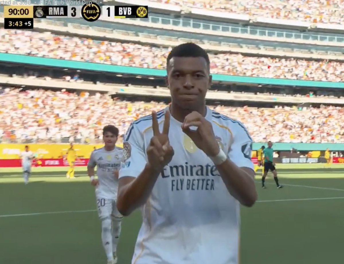 XabiNatorRM's tweet image. Honoring the immortal 20, Diogo Jota 🙏