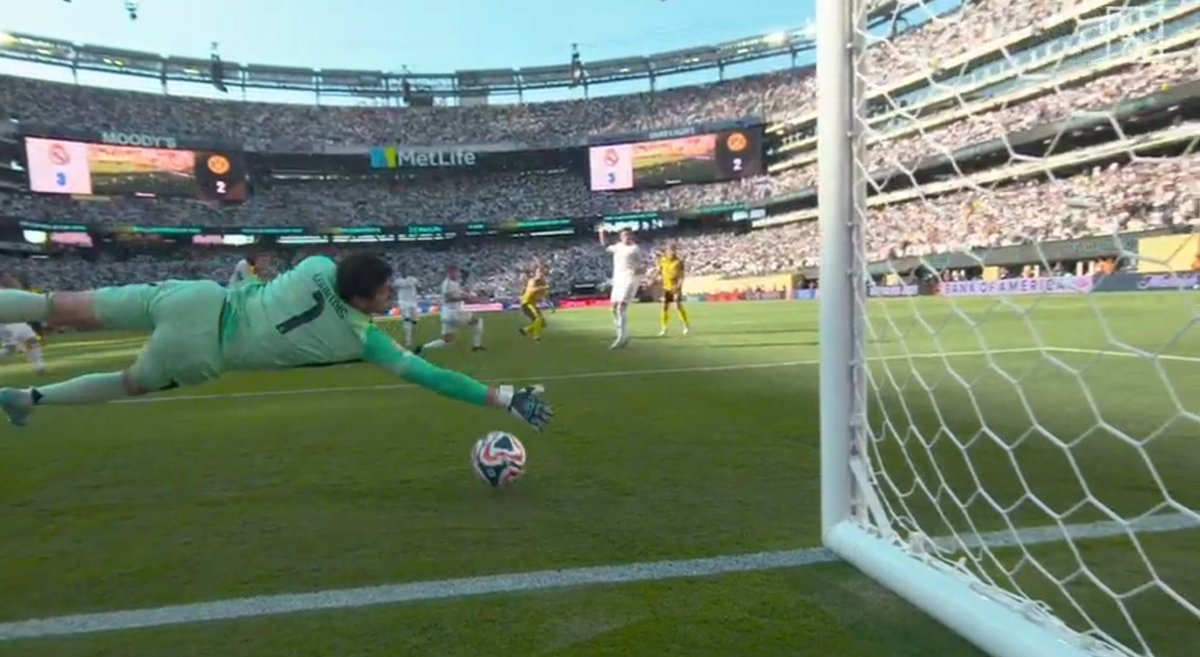 (fan) Yihi tweet media