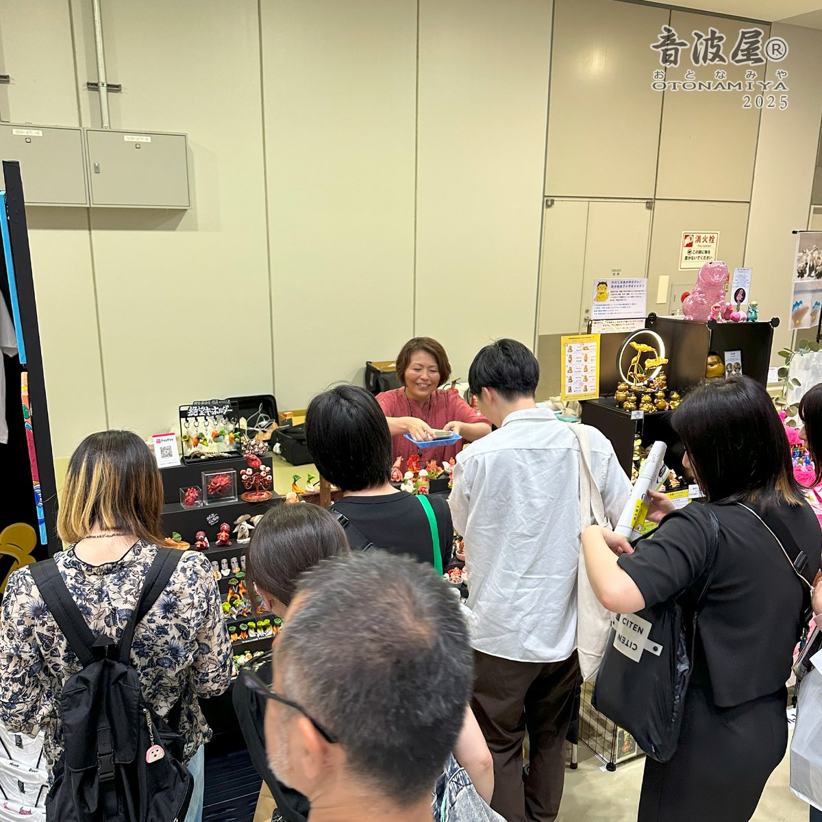 本日もお待ちしております💕
🔷デザインフェスタvol.61🔷
DESIGN FESTA61
東京ビッグサイト 西館4F階
ブース番号：M-155
2025年7月5日（土）・6（日）10:00-18:00
designfesta.com
-------------------------------
#デザフェス61
#デザインフェスタ
#粘土
#claywork
#ハンドメイド
#handmade