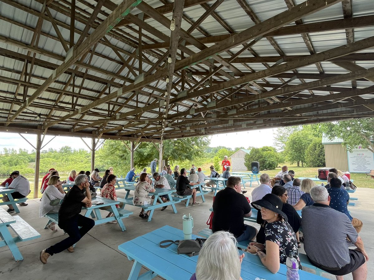 pfragiskatos's tweet image. Today, volunteers who worked on @liberal_party campaigns in SW Ontario during the recent election came together to meet and reflect on what was achieved. Those of us who have the honour of serving our communities can do so because of them and countless other volunteers. Thank…