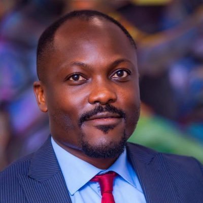 MuyumbaJr's tweet image. Mukubwa @lephoenix84, j'ai utilisé la technique pr être le 100.000eme abonné.
Comme pouvait le dire @JAsepeB, kala ngangu kala technique
Je me s8 désabonner dep8 hier pr m'abonner ojourd'hui vers 22h17' H/Kin.
Nitshunge kesho ?
En passant, salutation à mon Vieux @leParrainRDC.