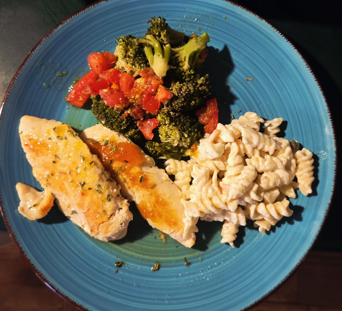 What's for dinner, y'all?  Venetian apricot chicken (minus asparagus) with parmesan pasta salad on the side.  Never made this one before.  We shall see.