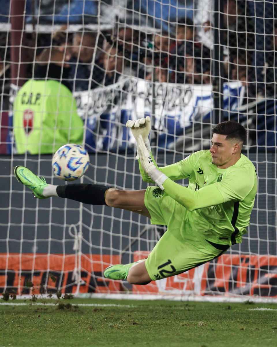 ¡¡AVANZOOOOOOOOÓ SAN LORENZO!!

El Ciclón se impuso 4-3 en los penales ante Quilmes y consiguió el pasaje a los octavos de final de la Copa Argentina.

🏆🙌 ¡VAMOS NOSOTROS! ¡VAMOS POR MÁS!
