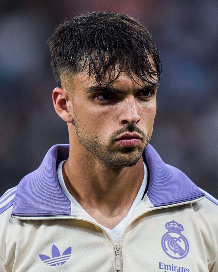 THEY ALL FORGOT WHAT YOU DID FOR US. SHOW US AGAINST PSG AGAIN.
