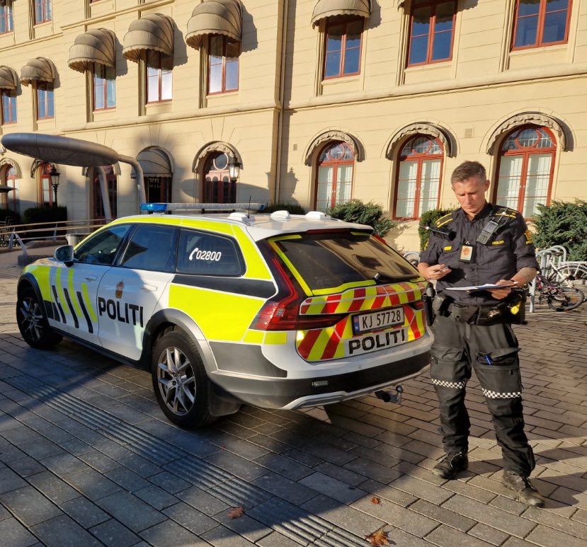 Meanwhile in Norway: A random person was stabbed Saturday evening in Karl Johans gate, in the heart of downtown Oslo, while hundreds of unsuspecting tourists and others were in the area.

“We’ve spoken to witnesses who say the same perpetrator lunged at several other people with