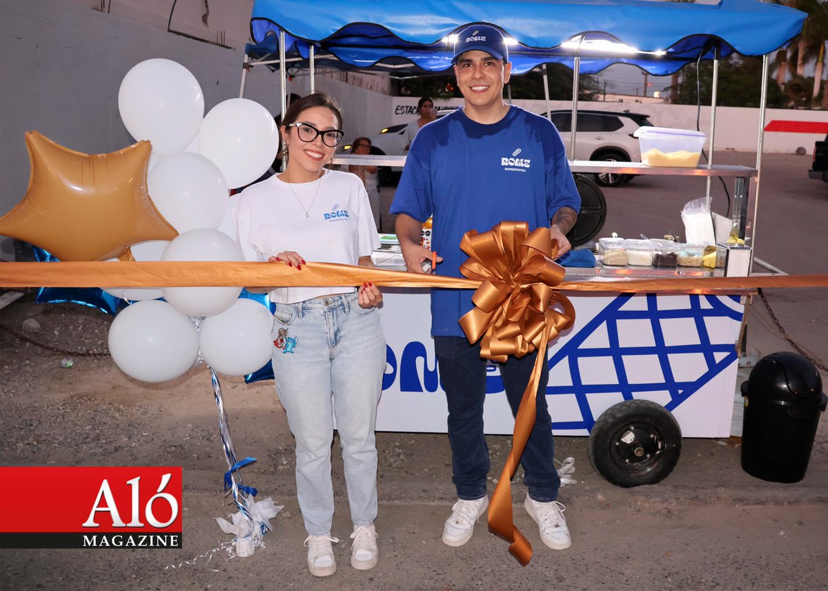 Ya abrió Rome Marquesitas, una carreta muy especial, atendida por José Miguel Mendoza y Alan Portugal, quienes atenderán de jueves a martes, de 6PM a 11PM, ubicados en Juan de la Barrera entre Bravo y  Ocampo (A un costado del IMSS) en el Ctro. de #PuertoPeñasco: ¡Felicidades!