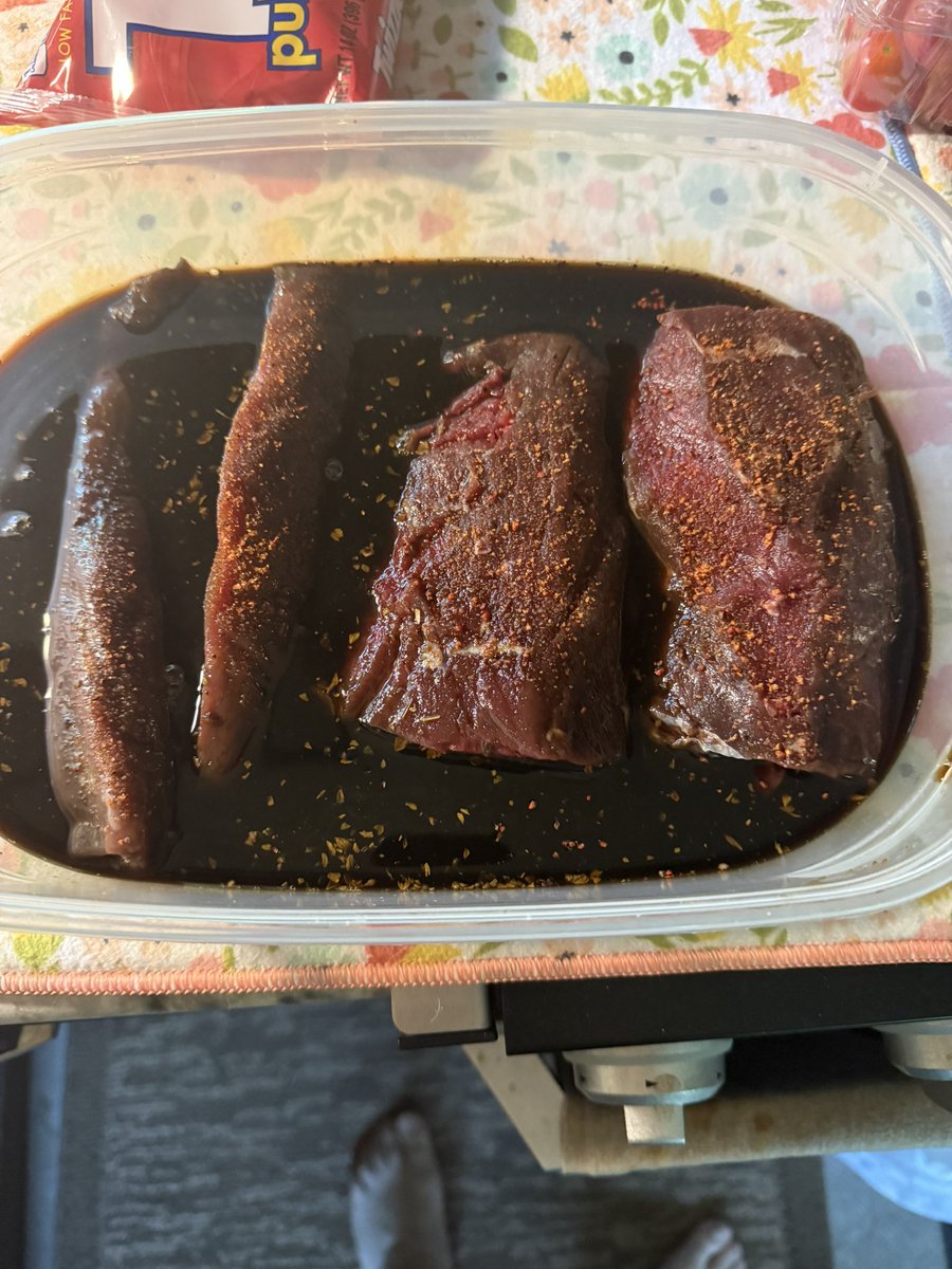 Weekend Warriorz tweet media