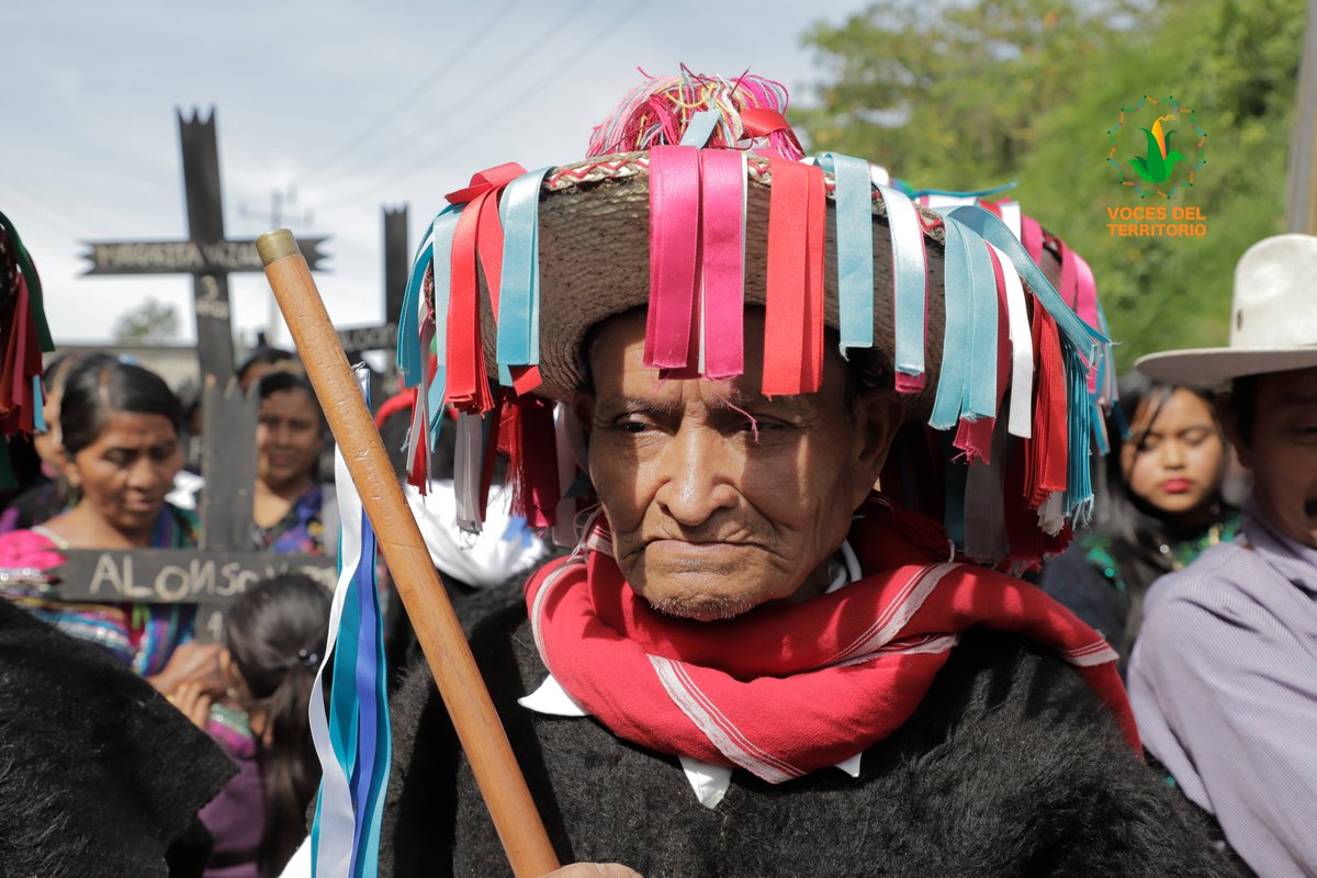 Hoy se cumplen 4 años del cobarde asesinato  de Simón Pedro y no se ha hecho justicia verdadera, porque la fiscalía  del estado de Chiapas no ha investigado el verdadero motivo de este  crimen.
Leer mas 👇
 acteal.blogspot.com/.../hoy-se-cum…...
📸 Eduardo Gutierrez/vocesdelterritorio.mx