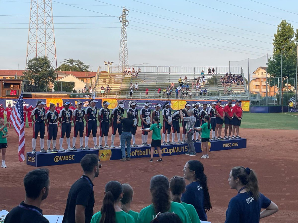 CurrieBaller2's tweet image. I am thankful and blessed to have been selected to represent my country at the U15 WBSC World Cup in Italy! We won the Bronze Medal today vs Team Mexico! It wasn’t the outcome I wanted, but this whole experience has been nothing short of amazing! I love my Coaches! I love my…