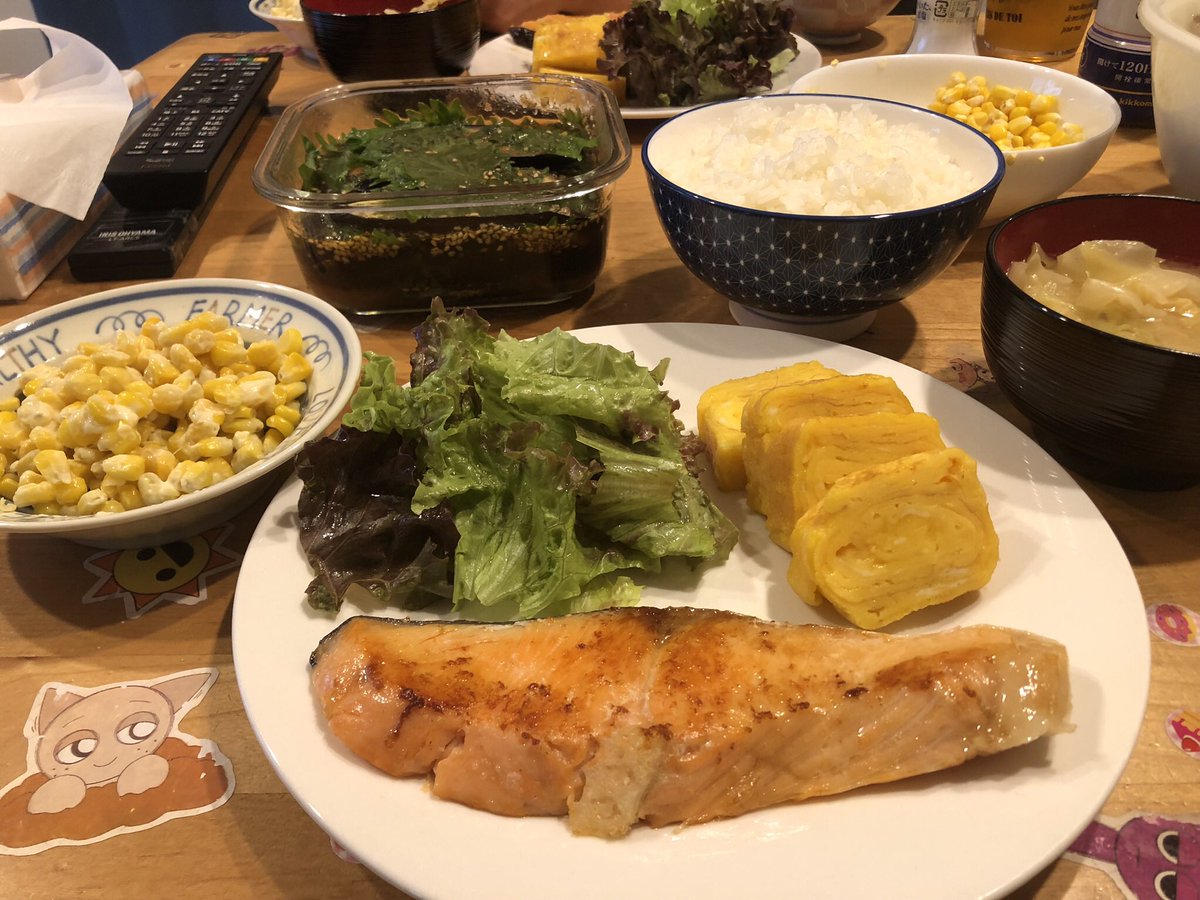 dOq0XW's tweet image. 昨夜はお酒を抜いて和食🐟
本当のヘルシーがついに到来！
…のはずだったのに
無限ナス🍆のせいでご飯が🍚🍚🍚

#おうちごはん