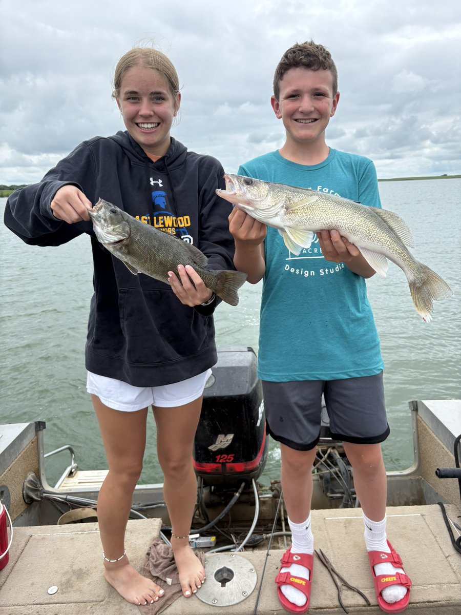 Talk about a great way to start the day fishing!  90+ fish in 3 hours!!!  These 2 fish were part of a Quadruple!!!  Wild times in the boat!