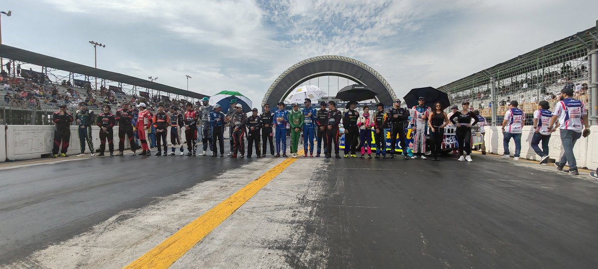 La "<a href="/CommScope/">CommScope</a> 120" está por comenzar 🤠

#NASCAR #NASCARMéxico #NASCARMex #NASCARMx #NASCARMty #CommScope120 #Telcel #NubiaNeo3 #Infinitum #Commscope #Mobil