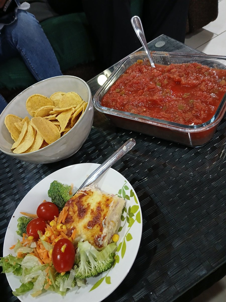 FarisaLaSabia's tweet photo. Cositas lindas y deliciosas en mi casita
#DeParty 
De lo que te estás perdiendo 
🤣🥰 https://t.co/jTnNA5py5g