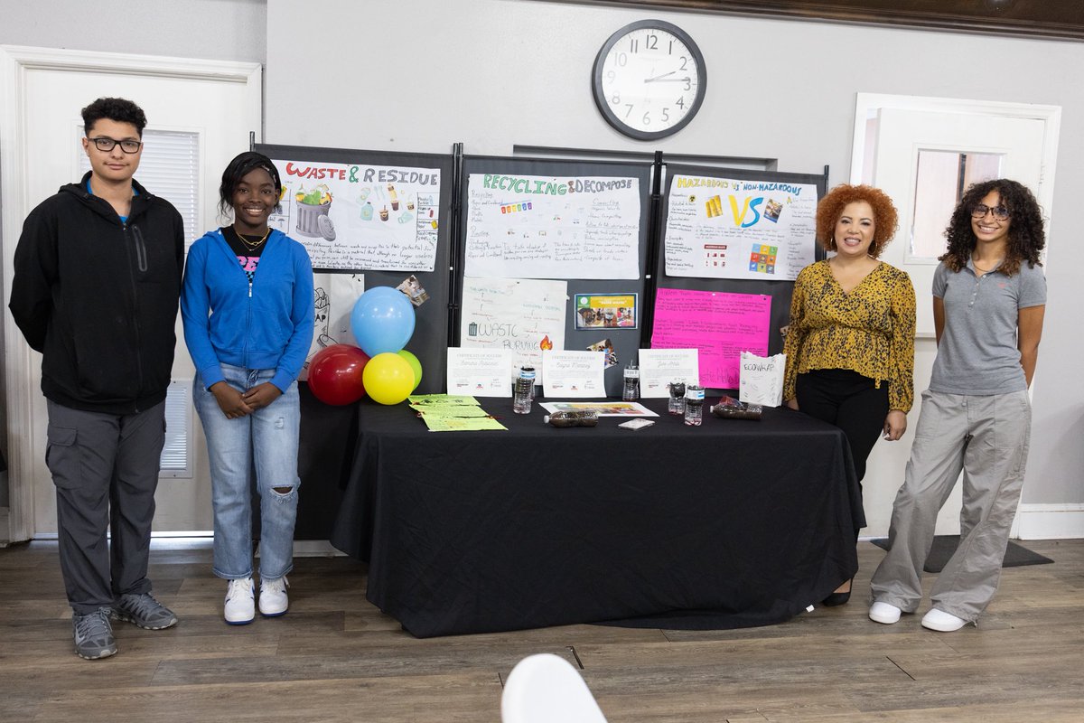 JohannaForFL's tweet photo. I had the joy of joining the closing ceremony of the summer camp hosted by Remacer Foundation & Career Source at Jesus of Nazareth Episcopal Church in the heart of #District43!
Our youth explored environmental protection, endangered species & entrepreneurship—so inspiring! https://t.co/y56did7uwq