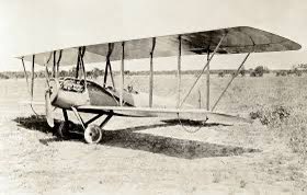 Art_Design_Ai's tweet image. This aircraft is the Curtiss JN-4 “Jenny”, one of the most iconic biplanes of the early 20th century — and a weird aviation legend.
The Jenny wasn’t just used to train WWI pilots — after the war, it became the Uber of the skies, flown by daredevil “barnstormers” who gave rides,…