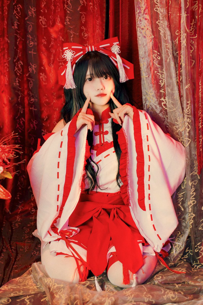 【ご報告】

７月から芸能活動復帰いたします💐🤍

そして、新たなスタートにともない
活動名が 羽澄 由来梨（はすみ ゆらり） に
なります🪽🫧

新しい名前でも、変わらず自分らしく。
これからも応援よろしくお願いいたします！