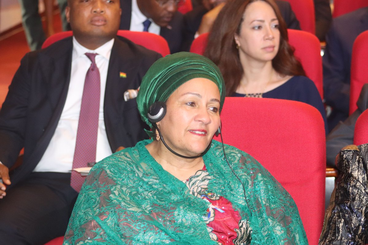 🇺🇳 Deputy Secretary-General <a href="/AminaJMohammed/">Amina J Mohammed</a> held meetings wt HE the President of the Republic of 🇨🇻, Mr. José Maria Neves, the Prime Minister, Mr. José Ulisses Correia e Silva, &amp; participated in the solemn session of the National Assembly.

#CVIndependenceDay #UNCV50 #UN80 #LNOB