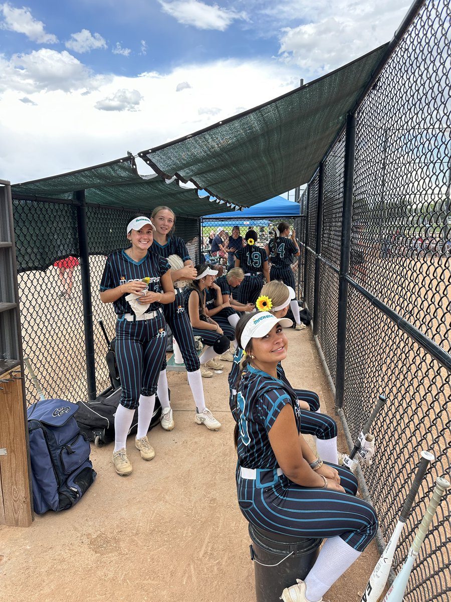 '07 Missouri Mariners Softball tweet media