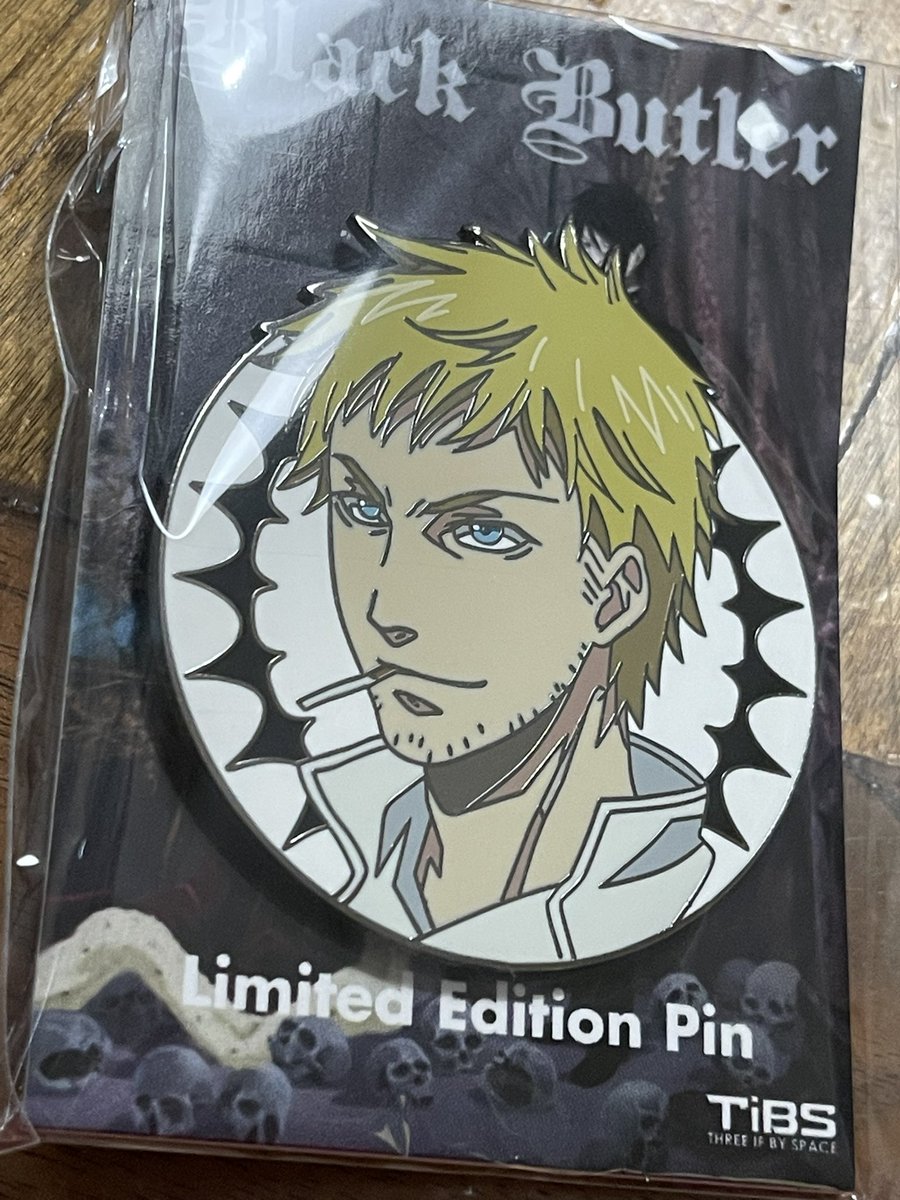 ChieAleman's tweet photo. My pins came! The Bard one is especially nice— its stock photos did NOT do it justice…. I will def be back to get the Tanaka one later… a shame they didn’t have Agni. #bardroy #sebastianmichaelis https://t.co/2vJEaMSYrZ