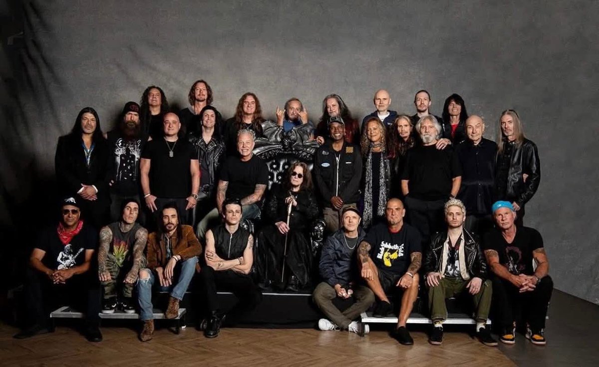 Obrigado, Black Sabbath.
Obrigado, Ozzy Osbourne.
Obrigado, Tony Iommi.
Obrigado, Geezer Butler.
Obrigado, Bill Ward.

Obrigado. Que dia histórico.

#Metallica #BlackSabbath #BackToTheBeginning