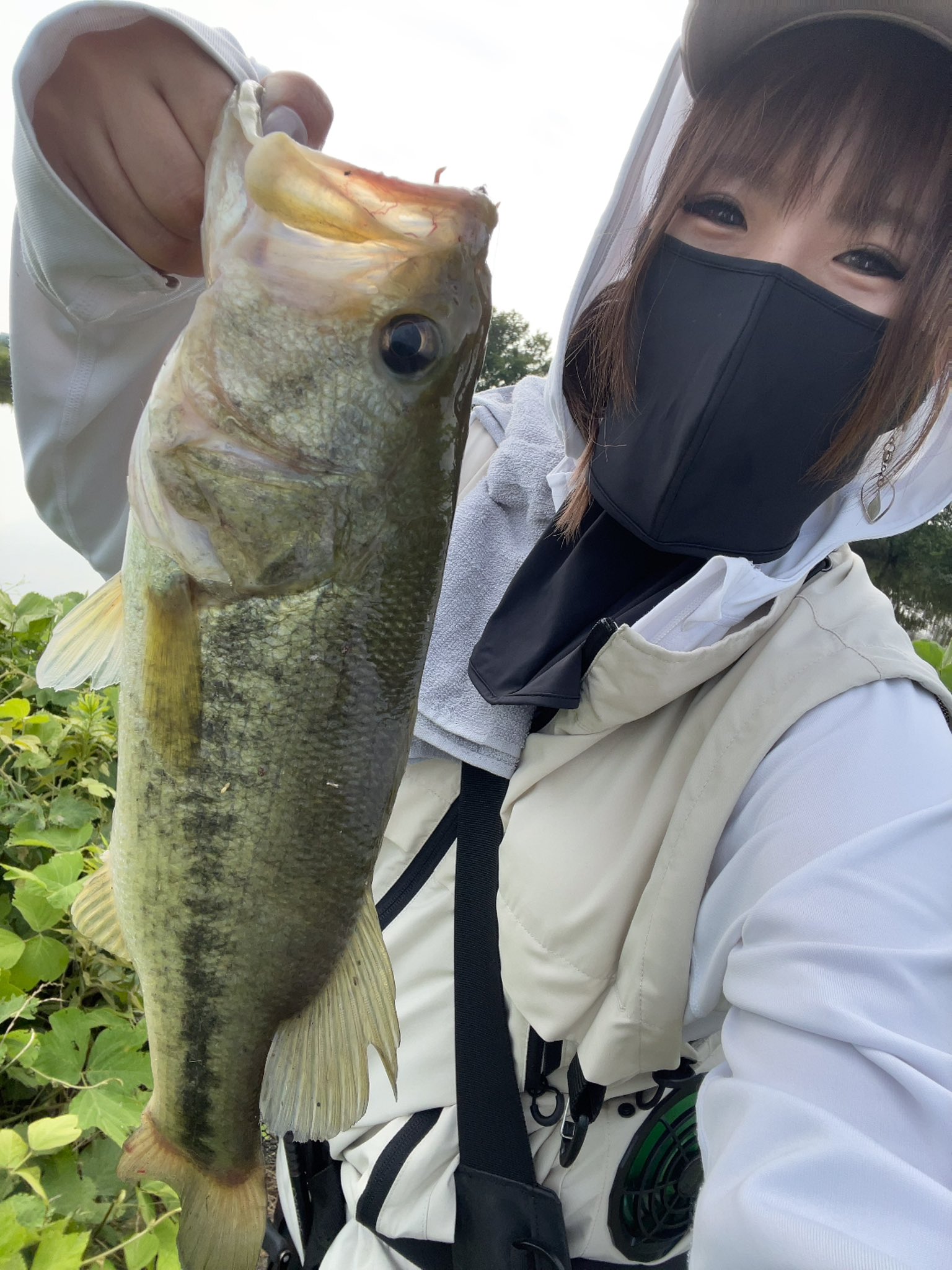 釣り竿を持った赤ちゃんは男性、女性、子供にとって釣りです。 パーカー 楽天市場】釣り竿を持った赤ちゃんは男性、女性、子供にとって