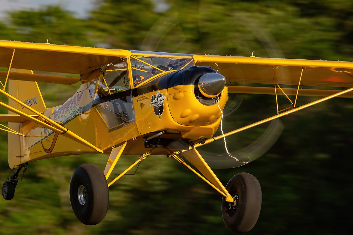 Take us down to Paradise City, where the airplanes are light and STOL competitions are fierce! This KitFox IV was one of the tough competitors at SUN 'n FUN 2021 flown by Levi Noguess in the Light Sport Experimental Class.

📷 Chris Miller

#Aviation #Avgeek #STOL #Lightaircraft