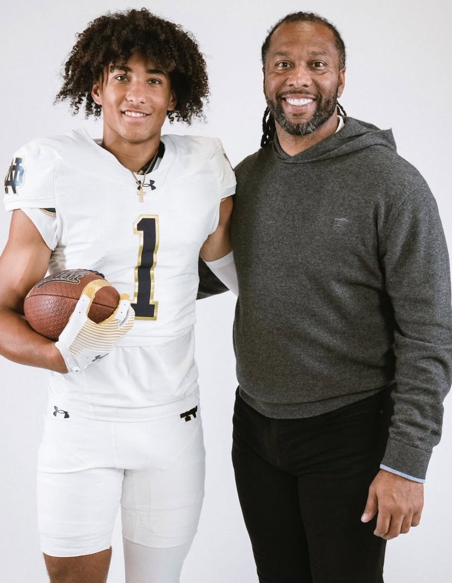 Notre Dame has landed a commitment from 2026 four-star WR Devin Fitzgerald out of Brophy Prep in Phoenix, Arizona.

The Irish beat out Clemson, Stanford, UCLA, and others for Fitzgerald.

Devin is the son of soon to be NFL Hall of Famer Larry Fitzgerald.