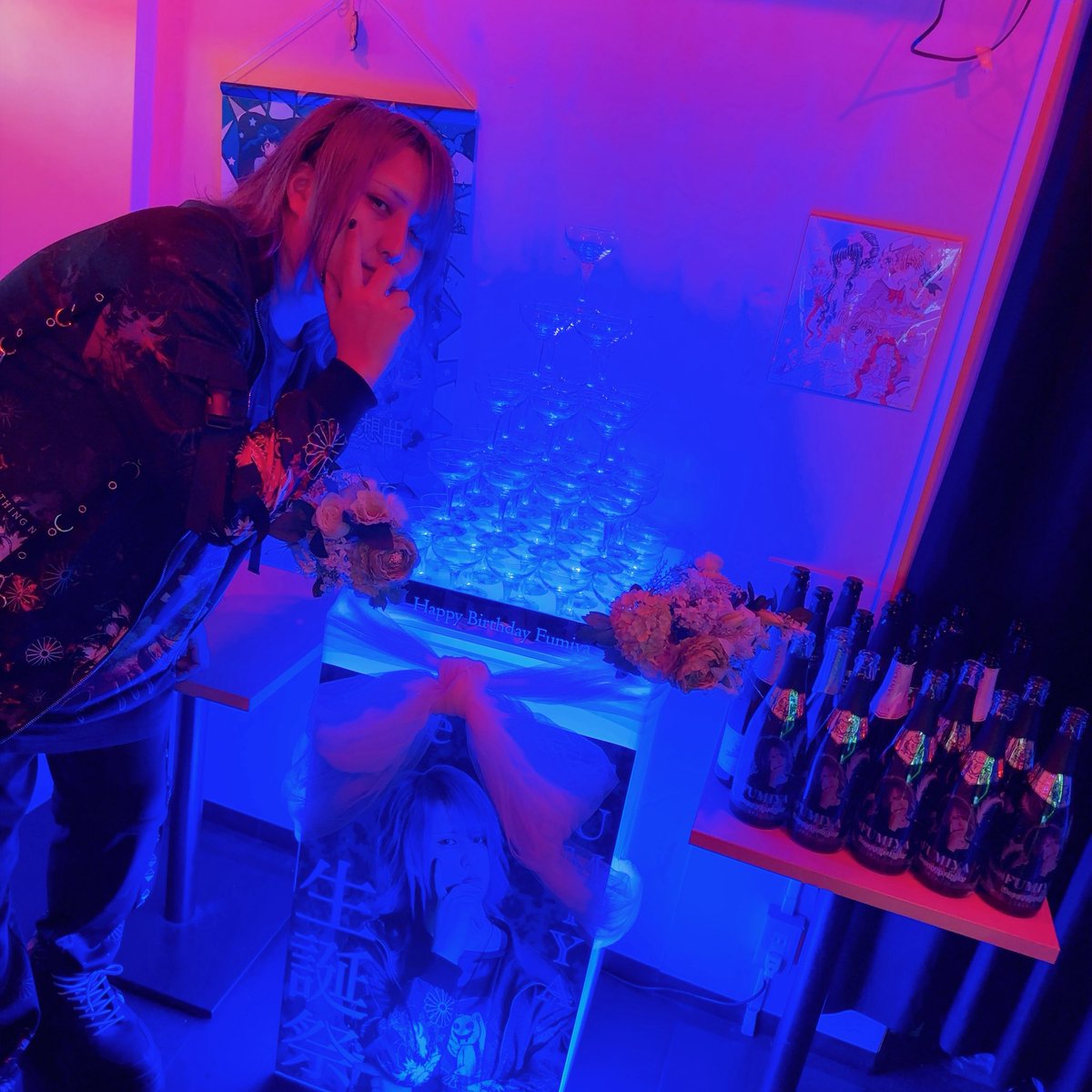 anison_aice's tweet photo. 昨日は沢山の方にお祝いして頂きました🥰
33歳の目標は脱自堕落な生活‼️‼️ https://t.co/n9LArSD53c