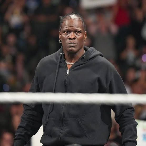 EliteRockerz 𝕏 tweet media